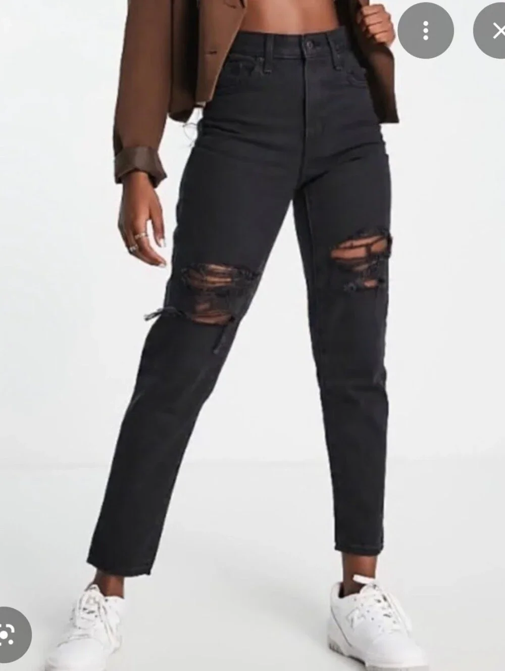 Levi's High-Rise Mom Distressed Black Jeans 26